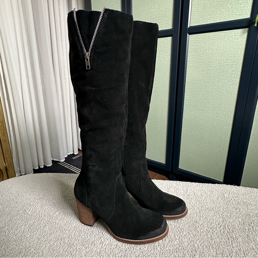 Knee High Tall Black Suede Boots with Chunky Block Wood Heel, NWOB, Size 10